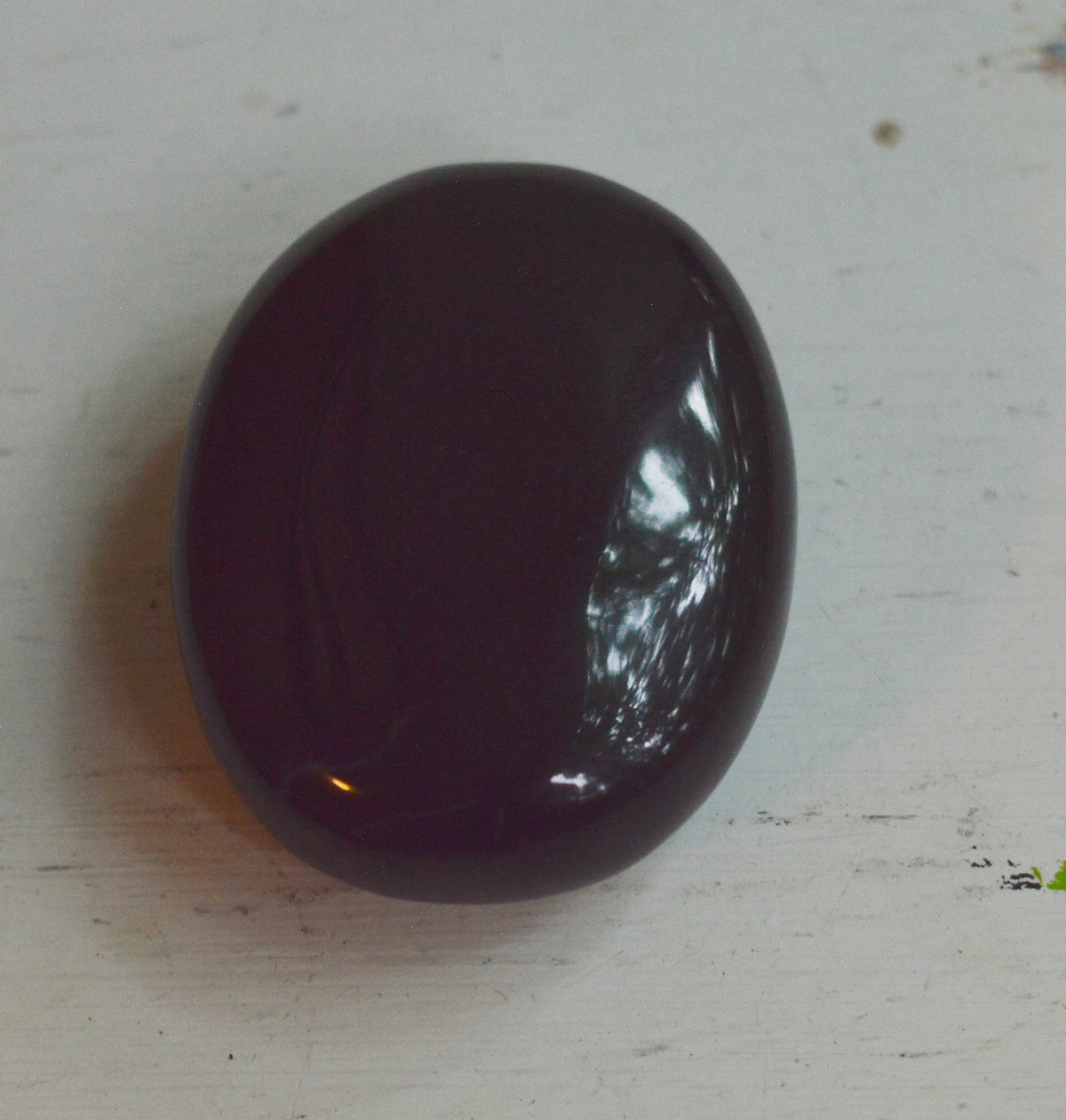 Black Agate Palm Stones